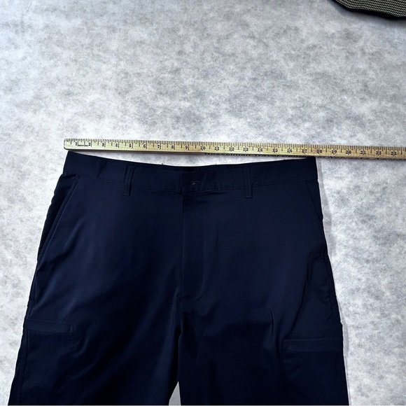 Chaps Dark Blue Men's Cargo Shorts Men’s 36 - Picture 2 of 5